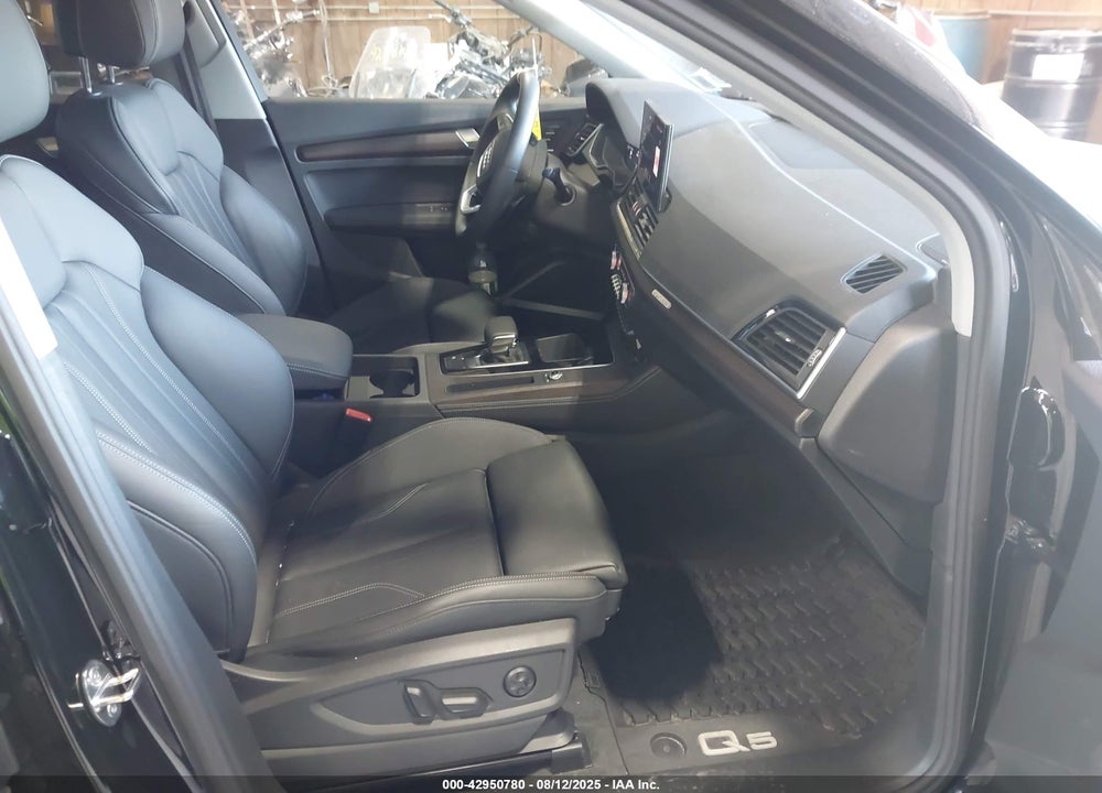 2024 AUDI Q5 VIN: WA1EAAFY6R2010825