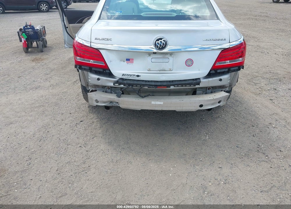 2016 BUICK LACROSSE VIN: 1G4GB5G39GF140511