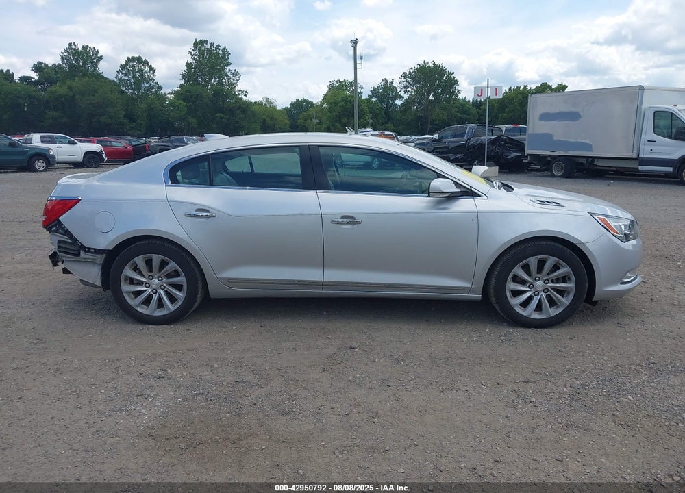 2016 BUICK LACROSSE VIN: 1G4GB5G39GF140511
