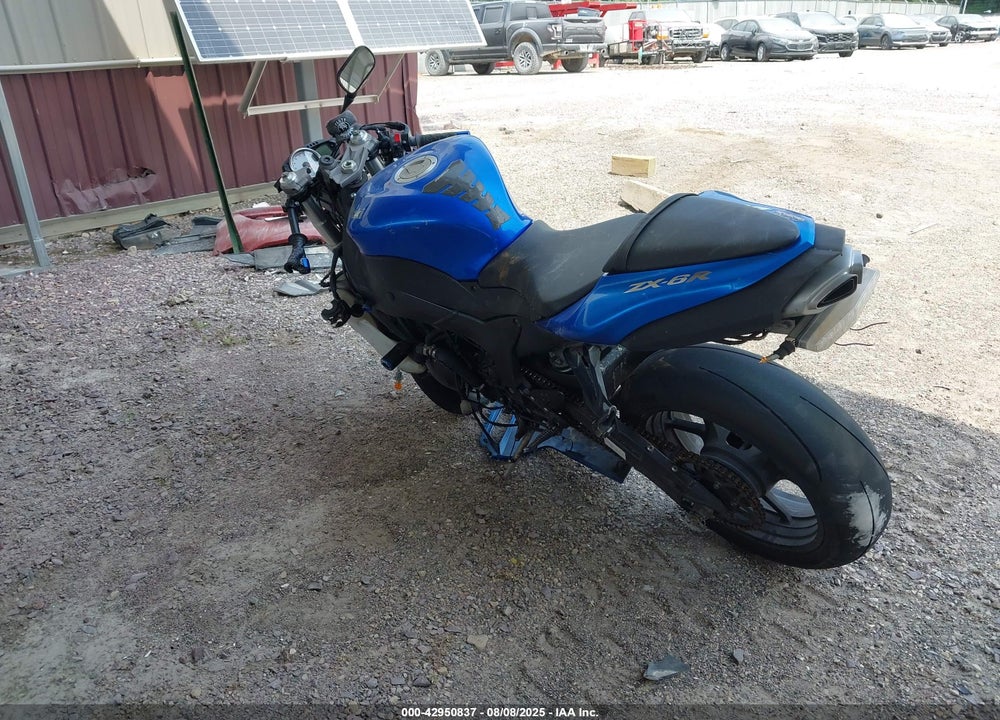 2008 KAWASAKI ZX600 P VIN: JKAZX4P198A044359