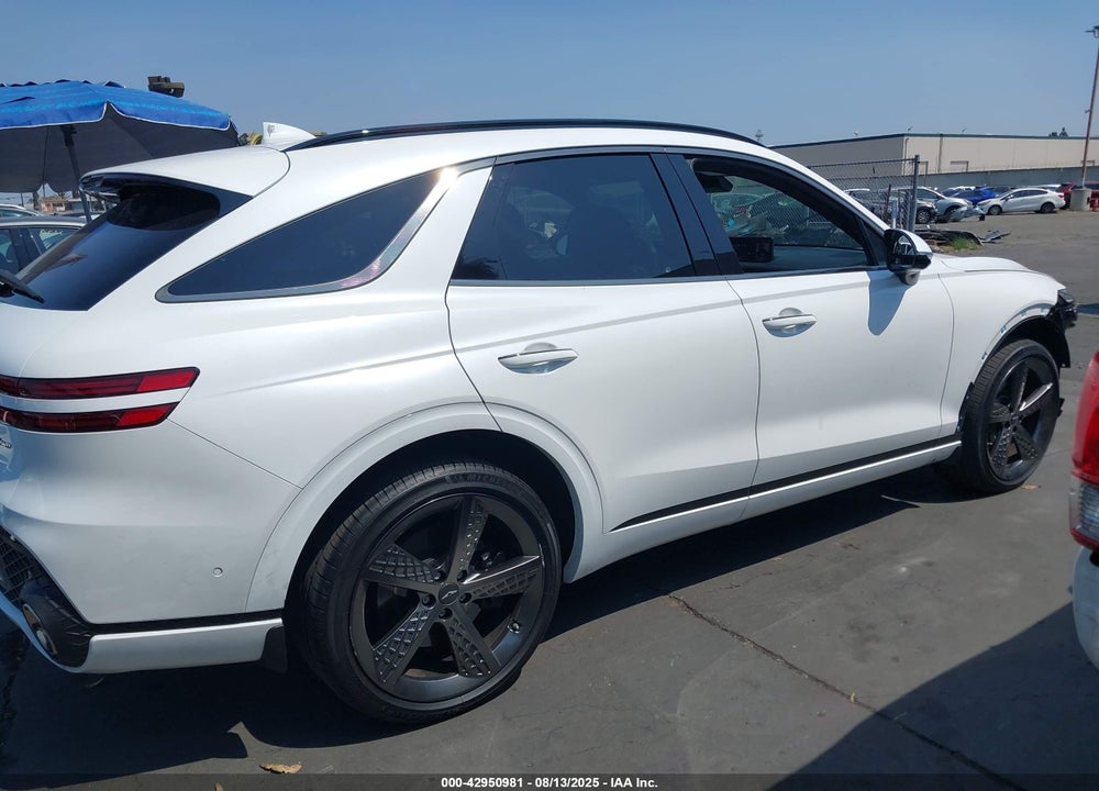 2023 GENESIS GV70 VIN: KMUMADTB0PU101784