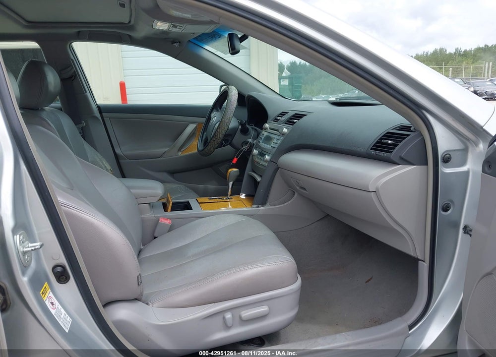 2007 TOYOTA CAMRY XLE VIN: 4T1BE46K57U559861