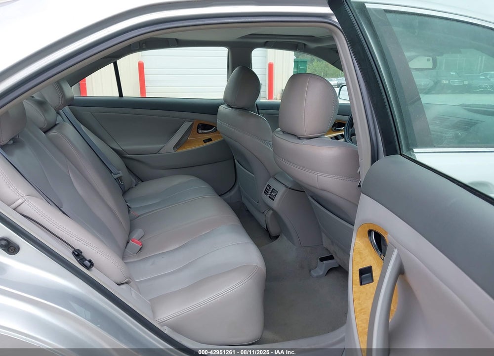 2007 TOYOTA CAMRY XLE VIN: 4T1BE46K57U559861