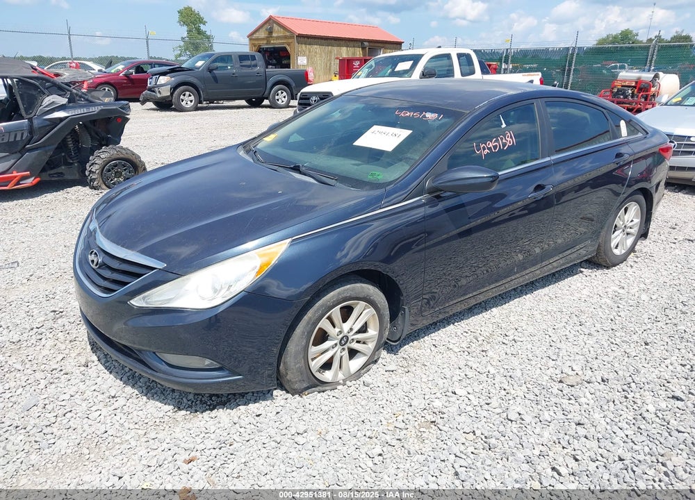 2013 HYUNDAI SONATA VIN: 5NPEB4AC4DH653035