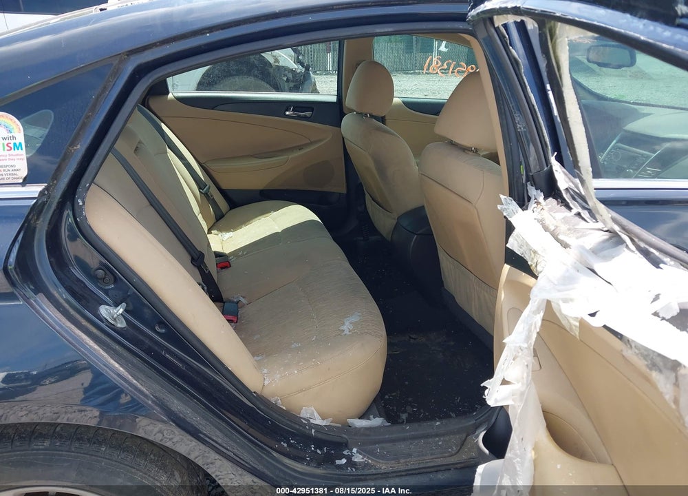 2013 HYUNDAI SONATA VIN: 5NPEB4AC4DH653035