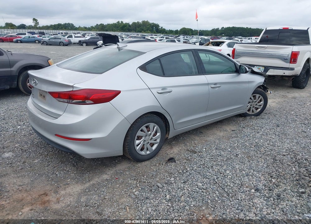 2017 HYUNDAI ELANTRA VIN: 5NPD74LF8HH184090