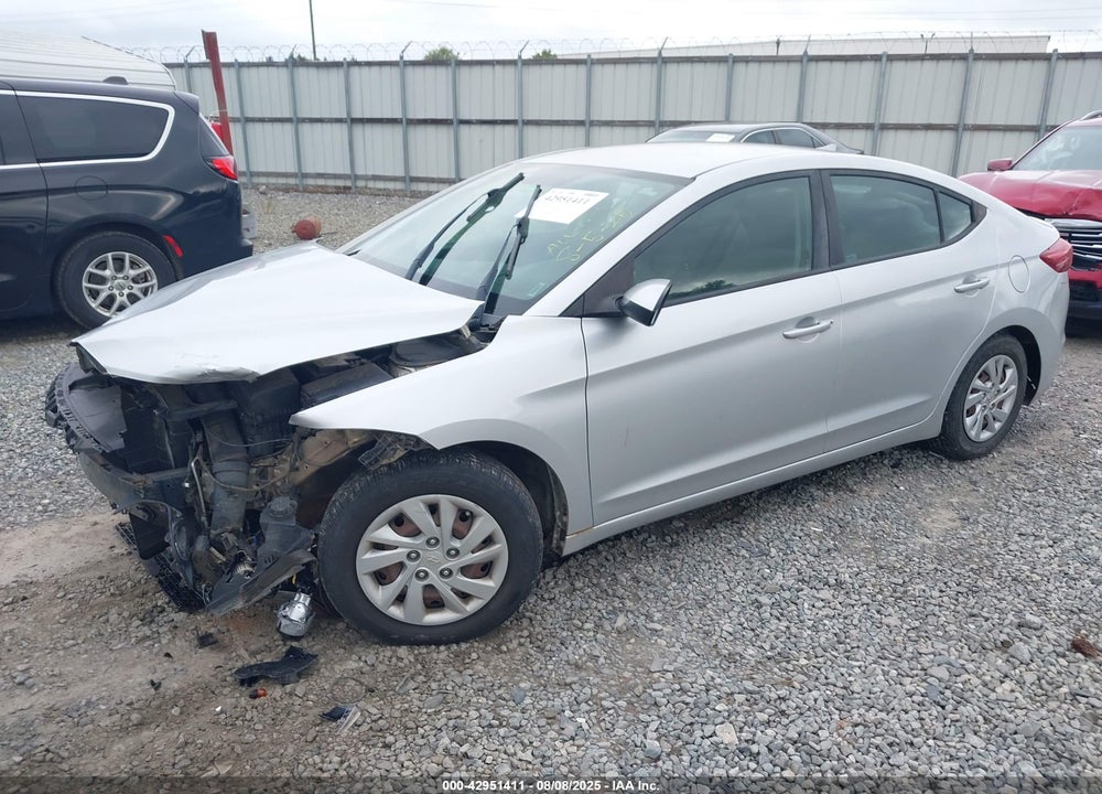 2017 HYUNDAI ELANTRA VIN: 5NPD74LF8HH184090