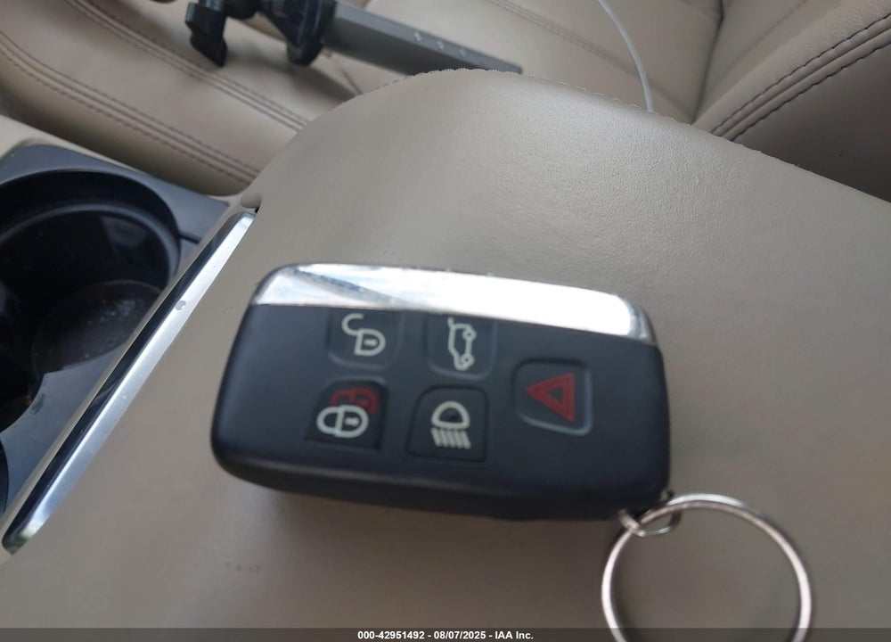 2016 LAND ROVER LR4 VIN: SALAK2V61GA806322