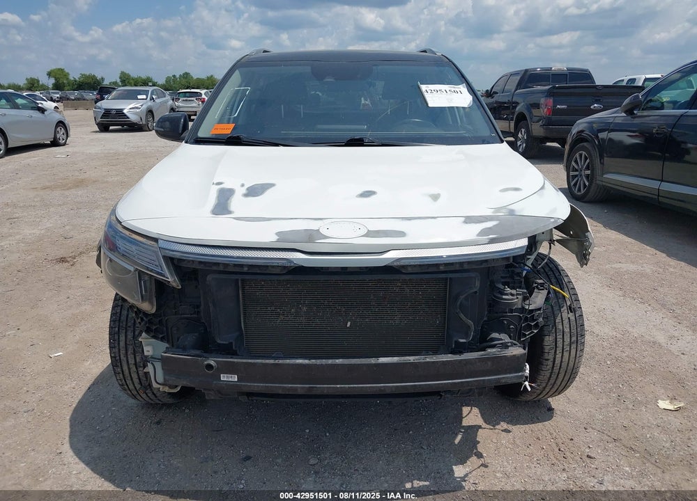2021 KIA SELTOS VIN: KNDEUCAAXM7224893