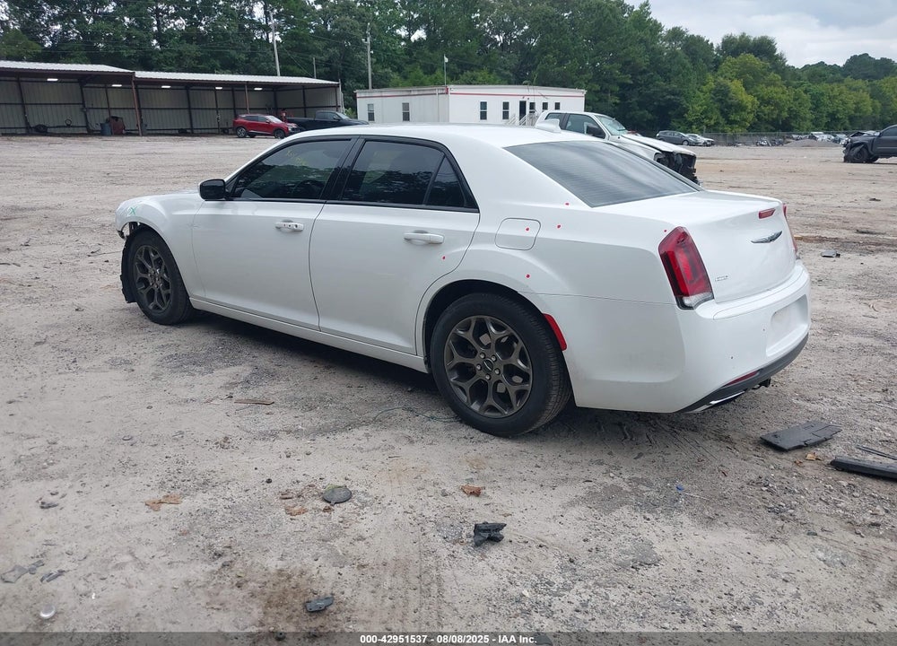 2015 CHRYSLER 300 VIN: 2C3CCAGG2FH736329
