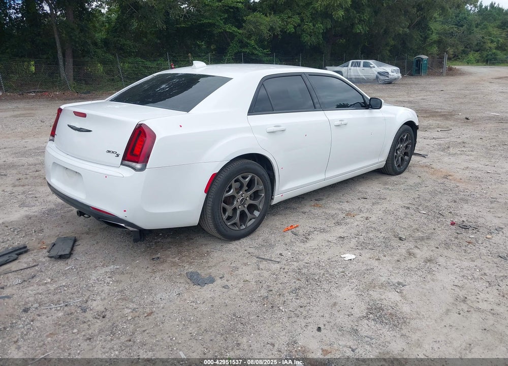 2015 CHRYSLER 300 VIN: 2C3CCAGG2FH736329