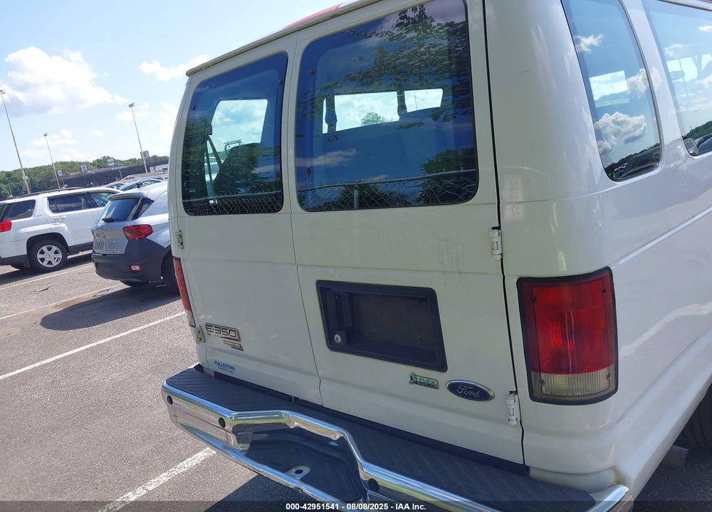 2011 FORD E-350 SUPER DUTY XLT VIN: 1FBSS3BL3BDA20237