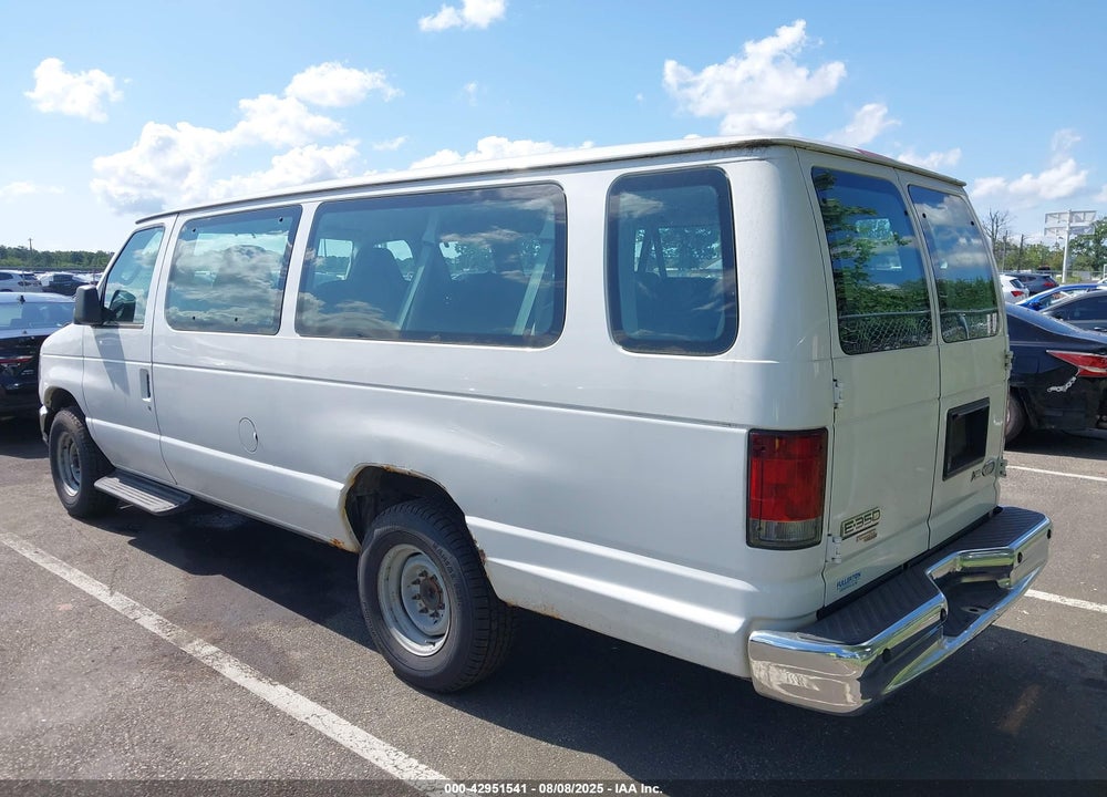 2011 FORD E-350 SUPER DUTY XLT VIN: 1FBSS3BL3BDA20237