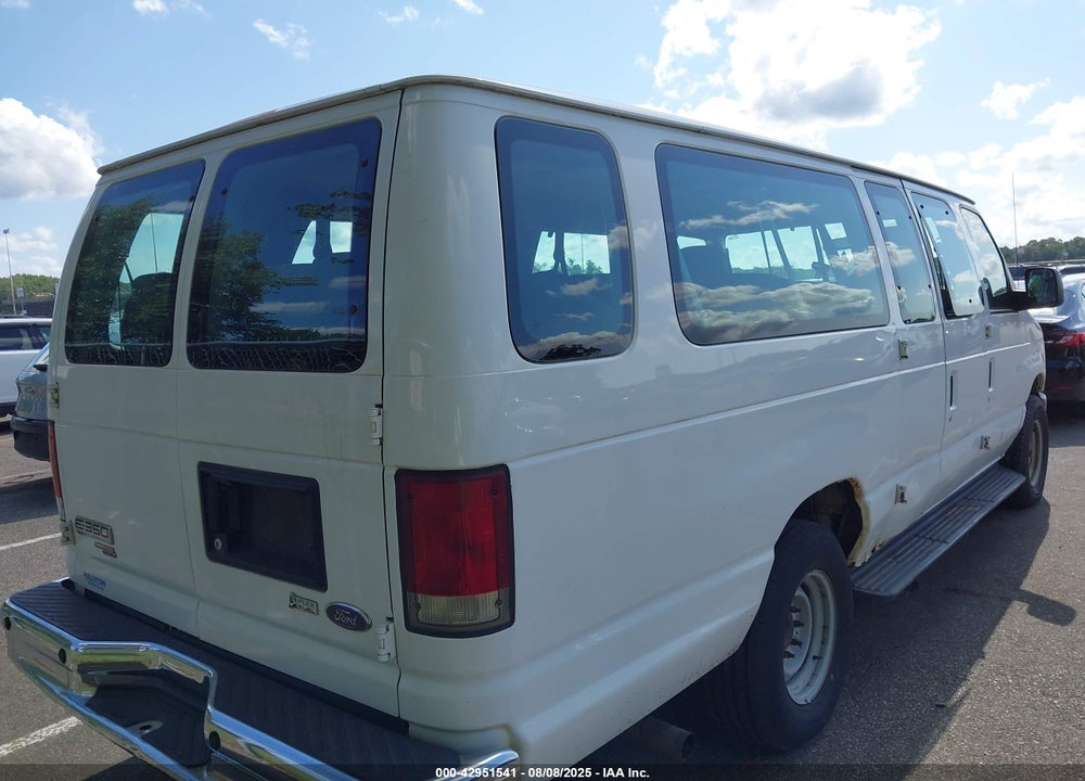 2011 FORD E-350 SUPER DUTY XLT VIN: 1FBSS3BL3BDA20237