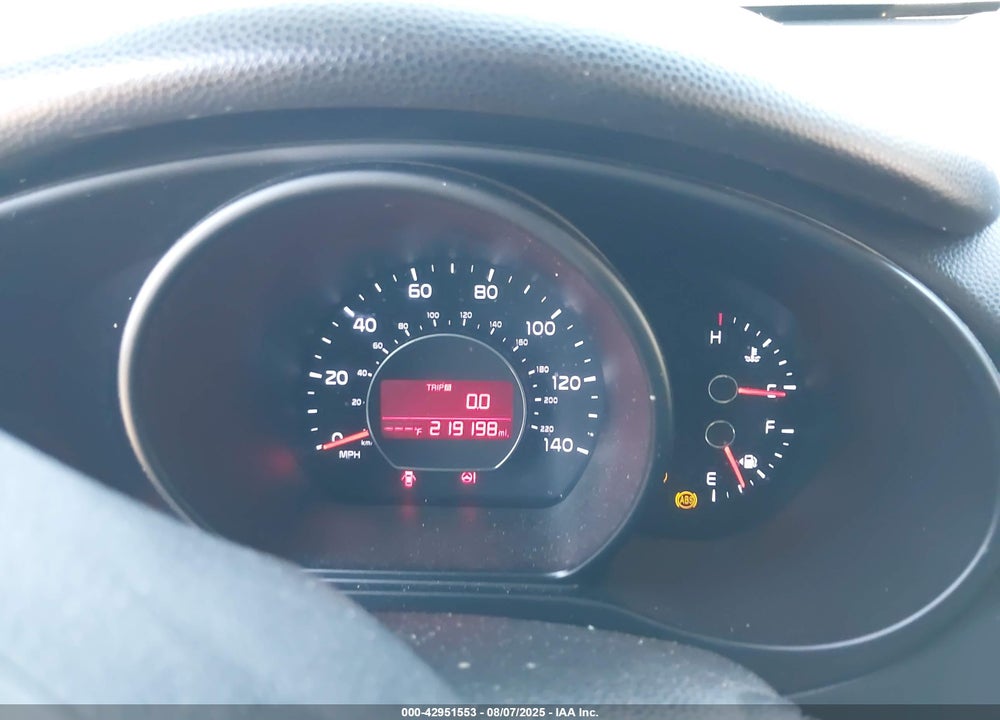 2014 KIA SOUL VIN: KNDJN2A25E7023547