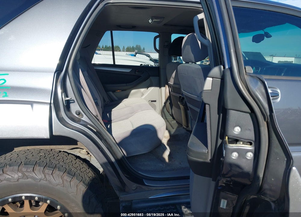2003 TOYOTA 4RUNNER SR5 V8 VIN: JTEZT14R130009805