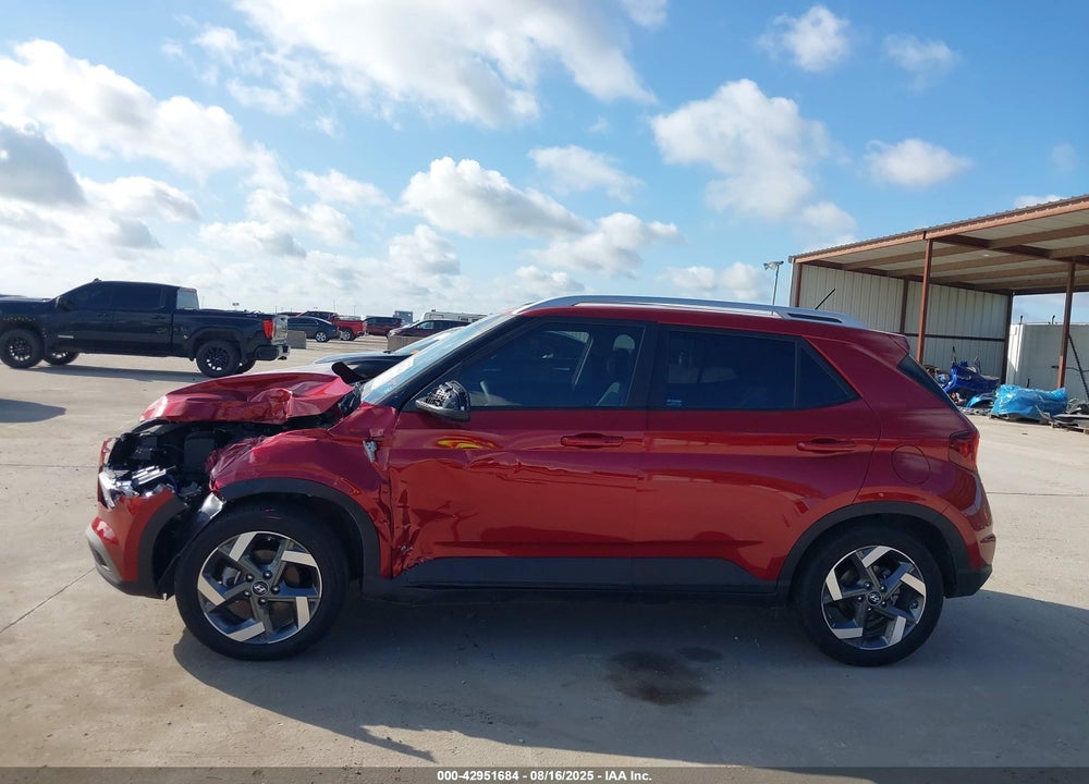 2024 HYUNDAI VENUE VIN: KMHRC8A34RU339108