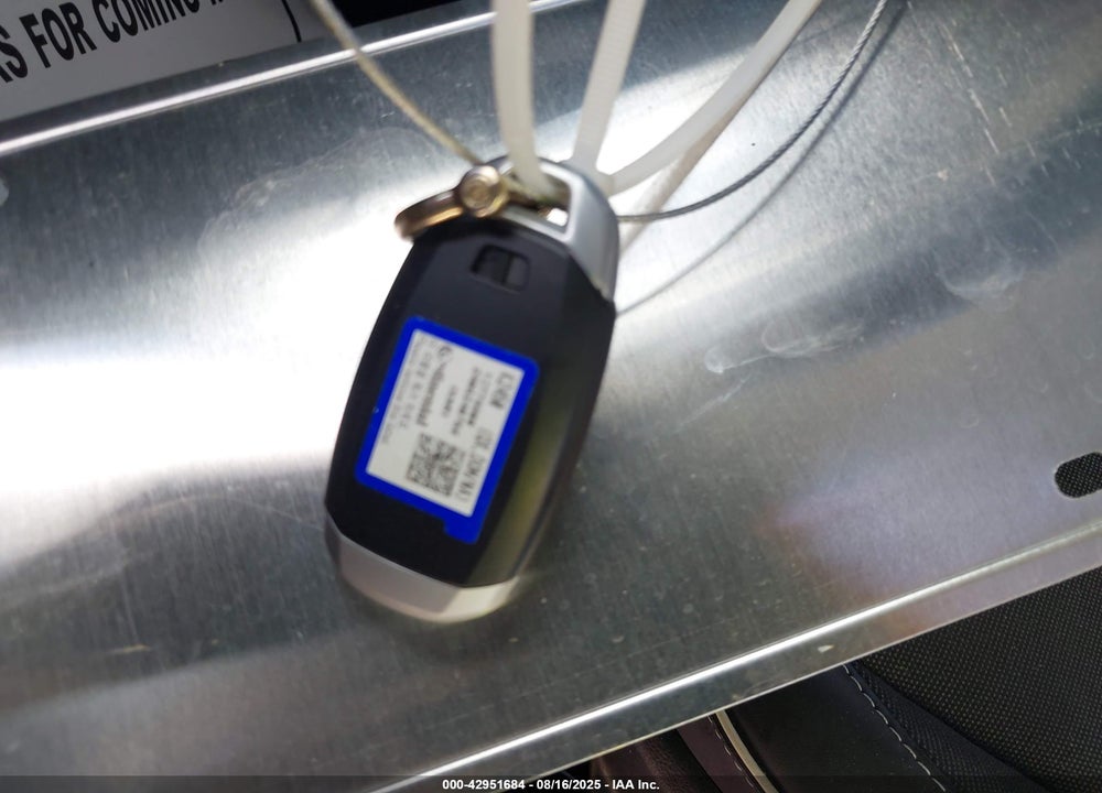 2024 HYUNDAI VENUE VIN: KMHRC8A34RU339108