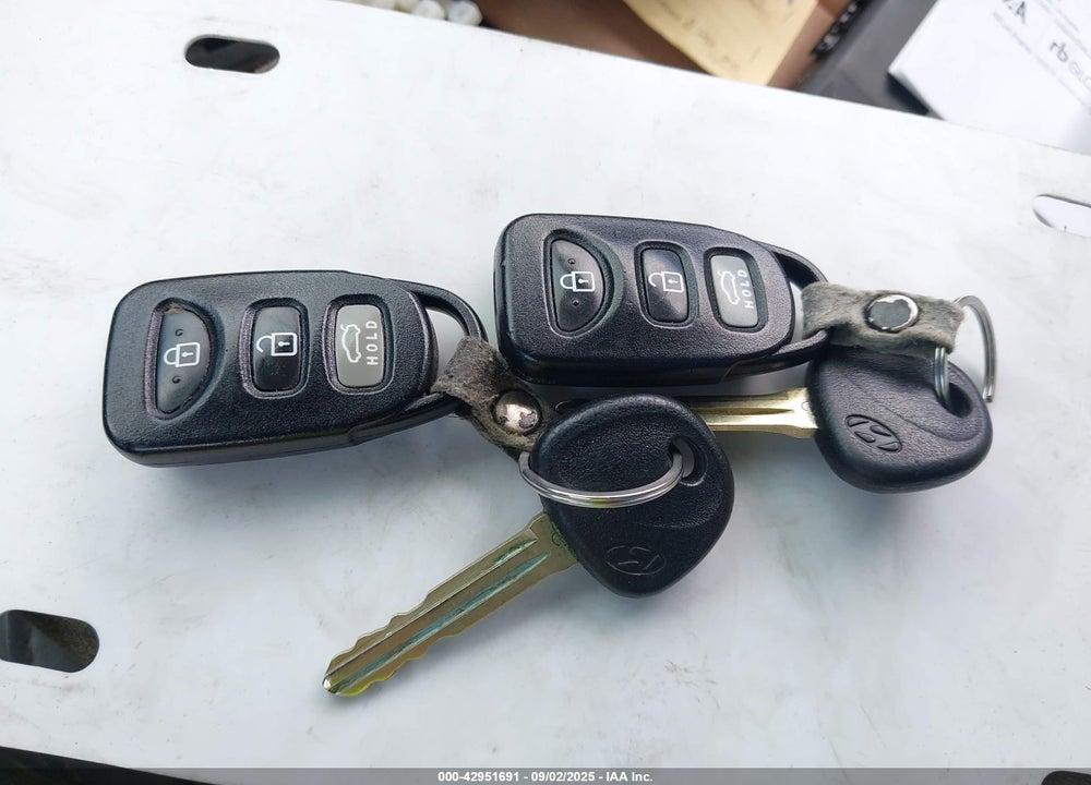 2011 HYUNDAI ELANTRA VIN: KMHDH4AE4BU154066