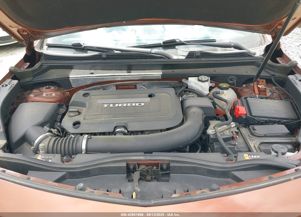 2019 CADILLAC XT4 VIN: 1GYFZFR4XKF127082