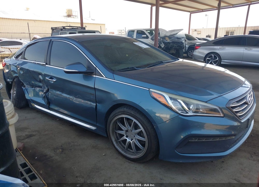 2015 HYUNDAI SONATA SPORT VIN: 5NPE34AF6FH097207