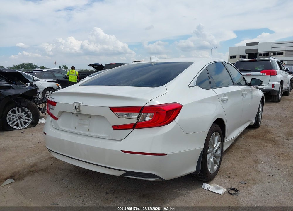2019 HONDA ACCORD VIN: 1HGCV1F16KA150830