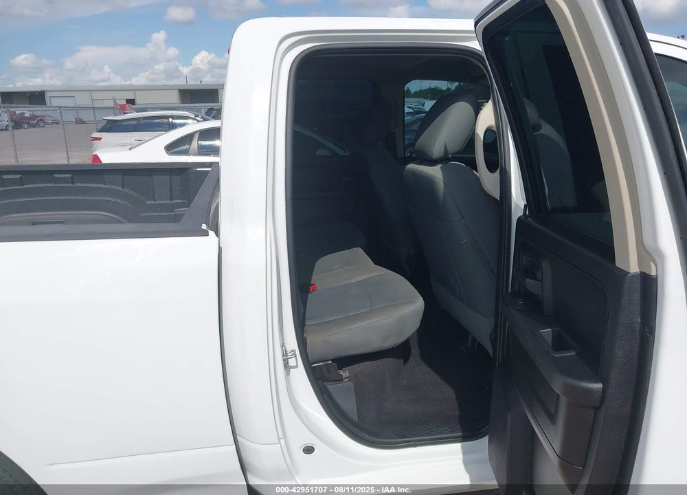 2019 RAM 1500 VIN: 1C6RR6FT2KS723090