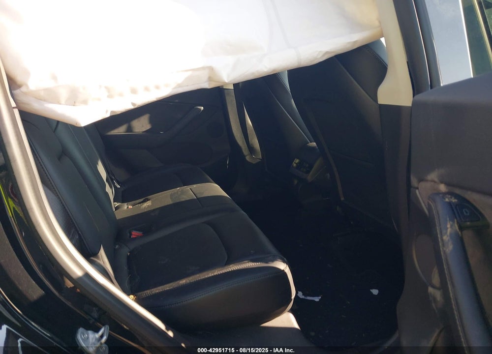 2021 TESLA MODEL Y VIN: 5YJYGDEE9MF185862