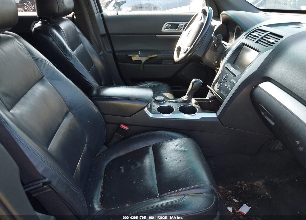 2012 FORD EXPLORER VIN: 1FMHK8D81CGA81187