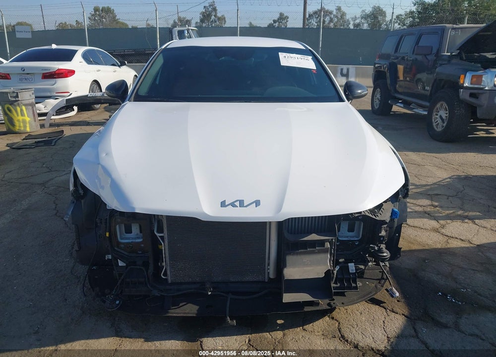 2023 KIA K5 VIN: 5XXG64J26PG181702