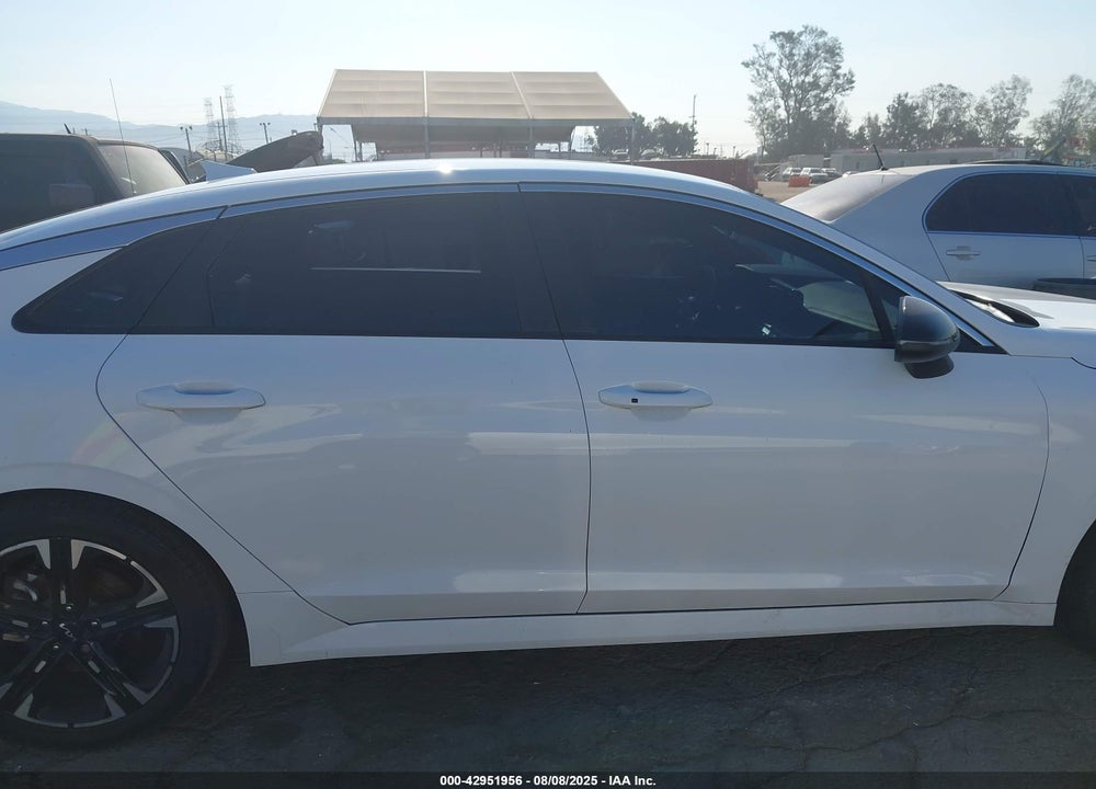 2023 KIA K5 VIN: 5XXG64J26PG181702