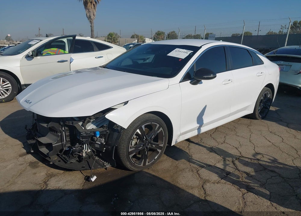 2023 KIA K5 VIN: 5XXG64J26PG181702