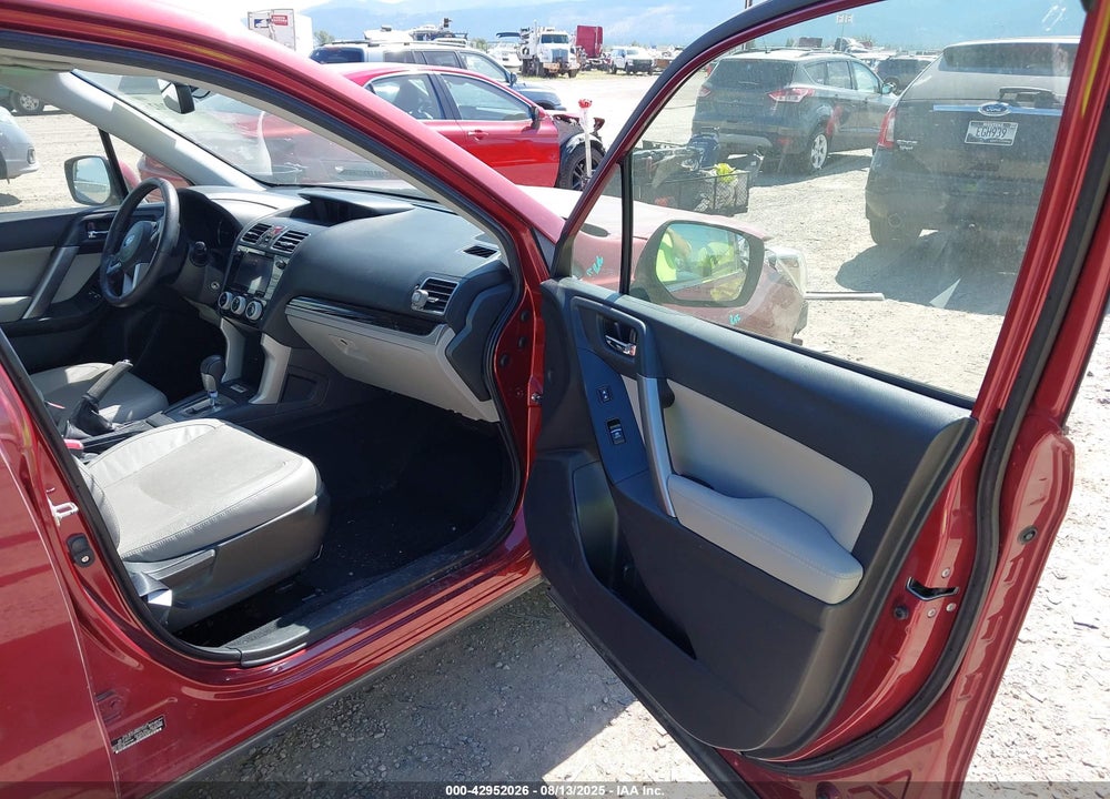 2017 SUBARU FORESTER VIN: JF2SJAJC8HH517033