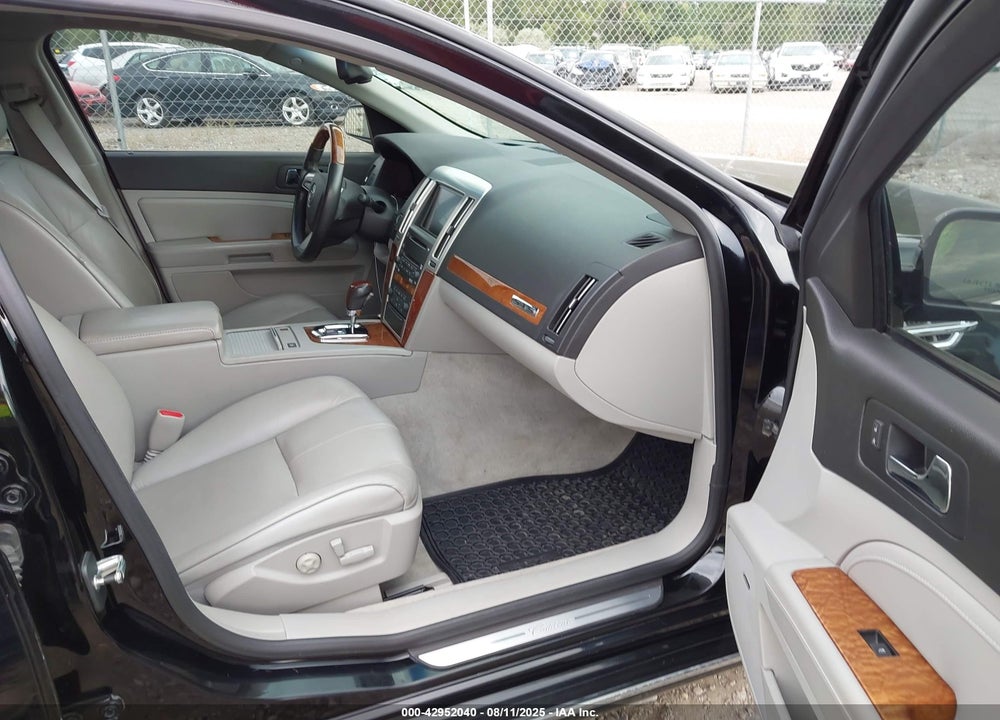 2009 CADILLAC STS VIN: 1G6DL67A190118147