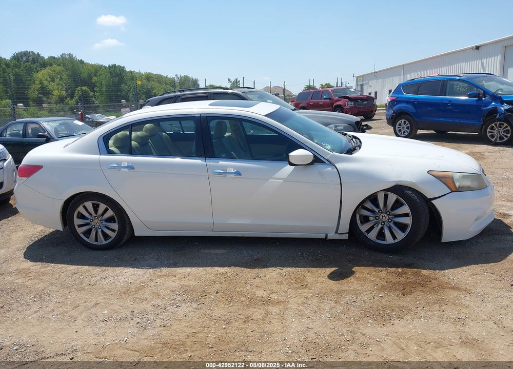 2012 HONDA ACCORD VIN: 1HGCP3F84CA006326