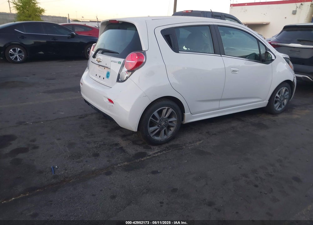 2015 CHEVROLET SPARK EV 1LT VIN: KL8CK6S01FC819011