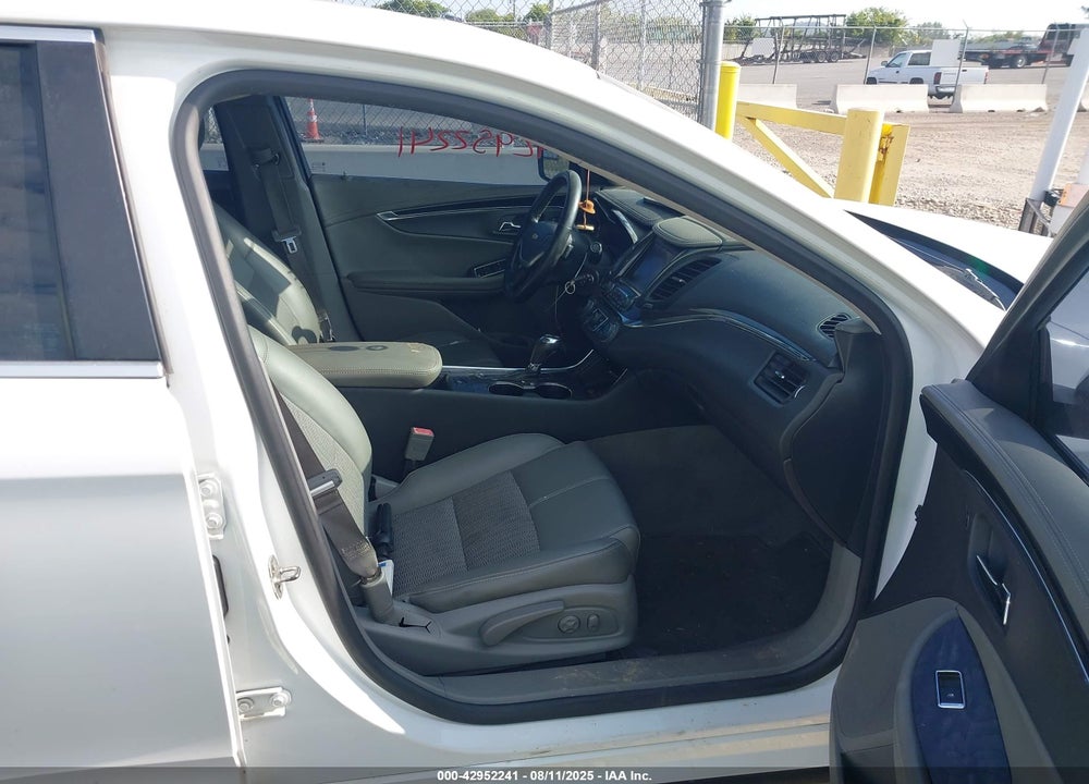 2014 CHEVROLET IMPALA VIN: 1G1125S30EU152209