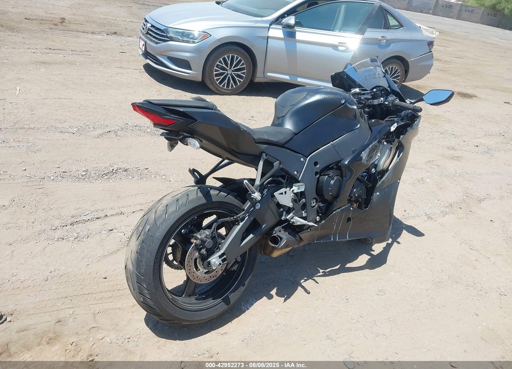 2025 KAWASAKI ZX1002 M VIN: JKBZXVM15SA009640