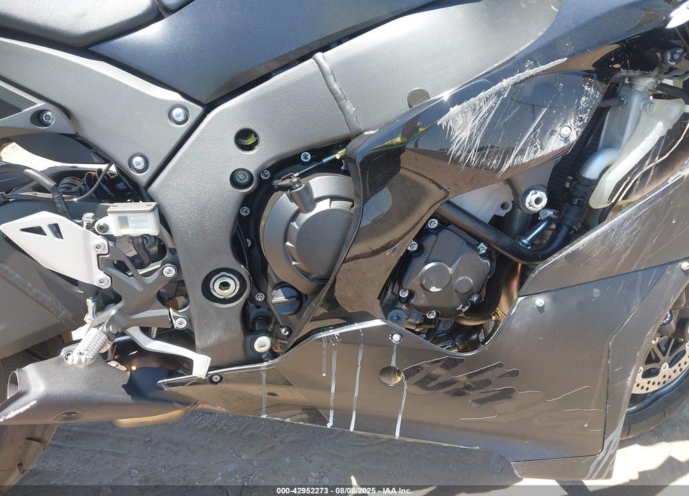 2025 KAWASAKI ZX1002 M VIN: JKBZXVM15SA009640