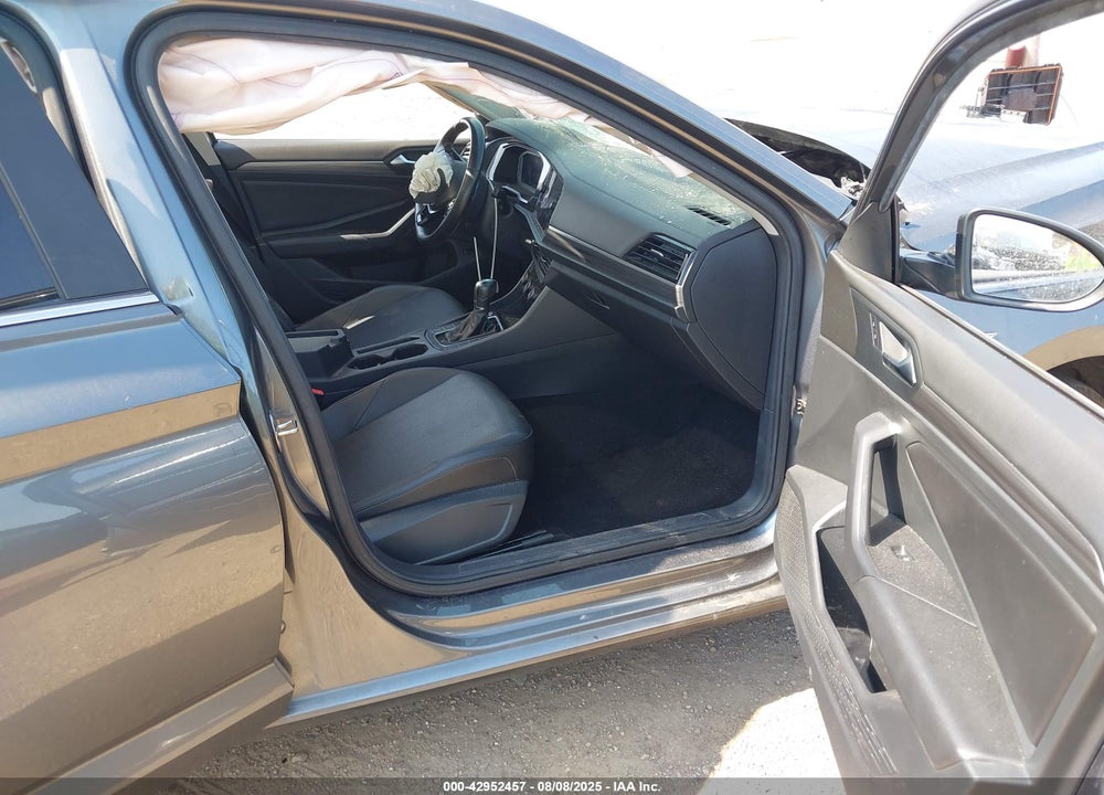 2019 VOLKSWAGEN JETTA VIN: 3VWE57BU8KM053283