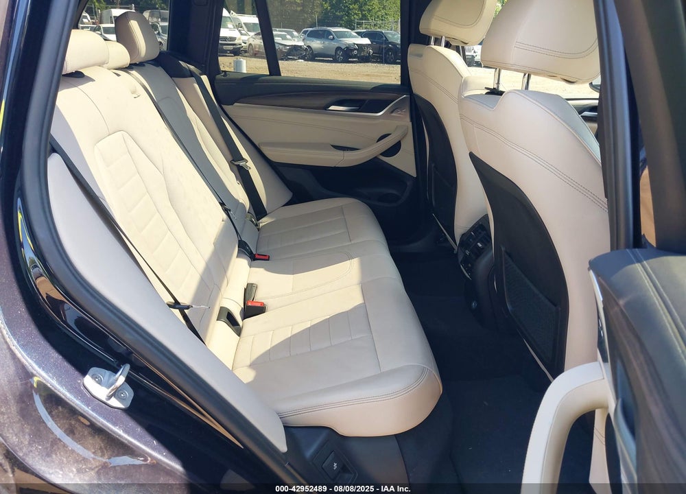 2018 BMW X3 VIN: 5UXTS3C53J0Y98741
