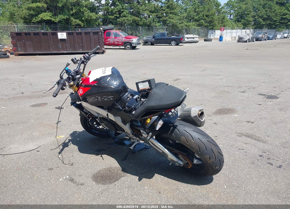 2019 APRILIA TUONO V4 VIN: ZD4KGU007KS000973