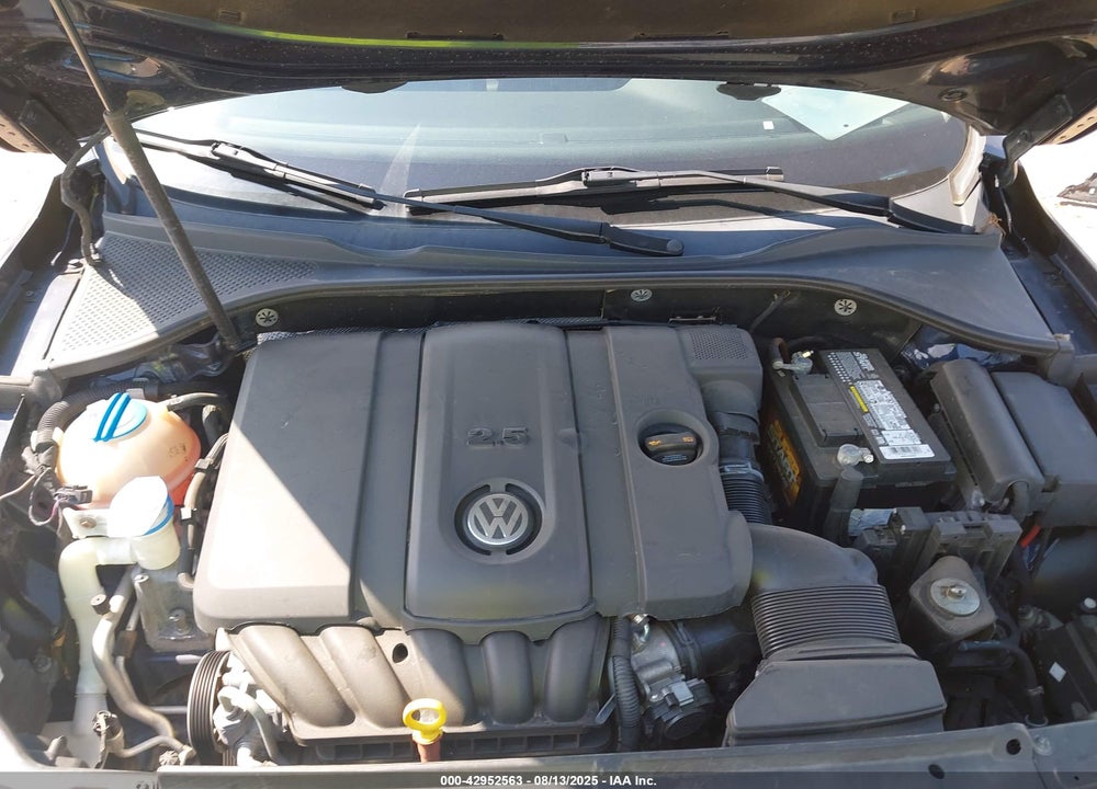 2014 VOLKSWAGEN PASSAT VIN: 1VWBH7A36EC002681