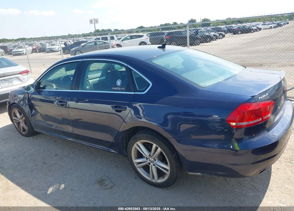 2014 VOLKSWAGEN PASSAT VIN: 1VWBH7A36EC002681