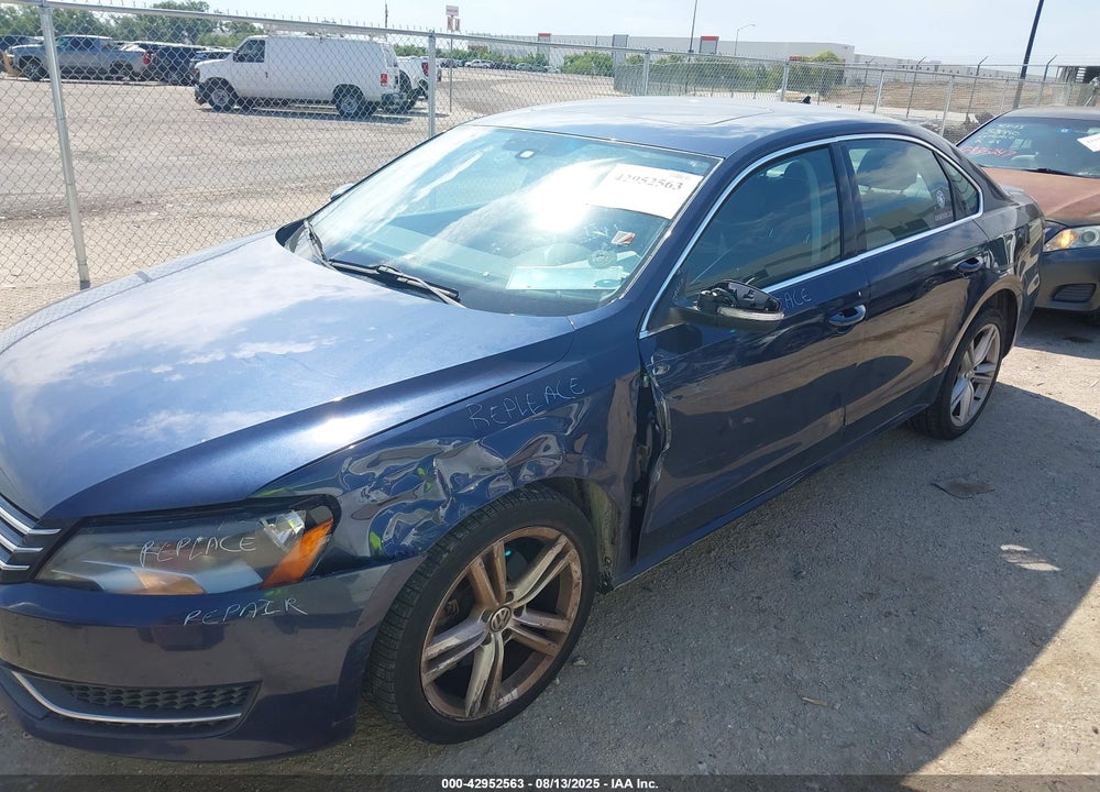 2014 VOLKSWAGEN PASSAT VIN: 1VWBH7A36EC002681