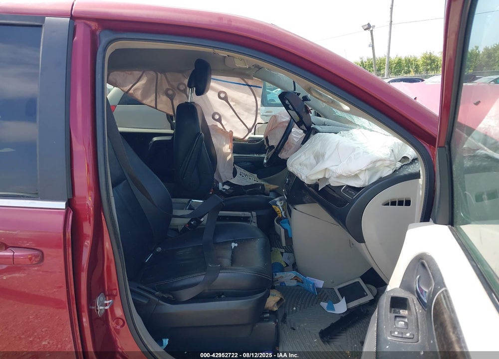 2016 CHRYSLER TOWN & COUNTRY TOURING VIN: 2C4RC1BGXGR173457