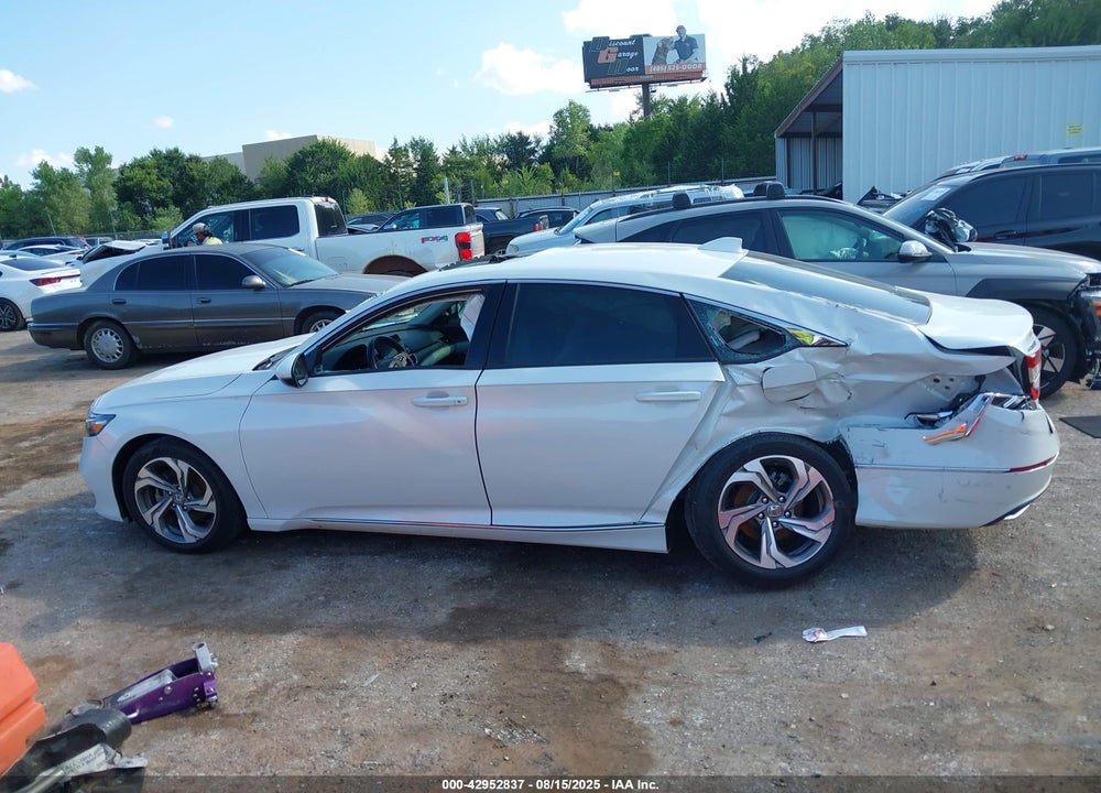 2018 HONDA ACCORD VIN: 1HGCV1F50JA066049