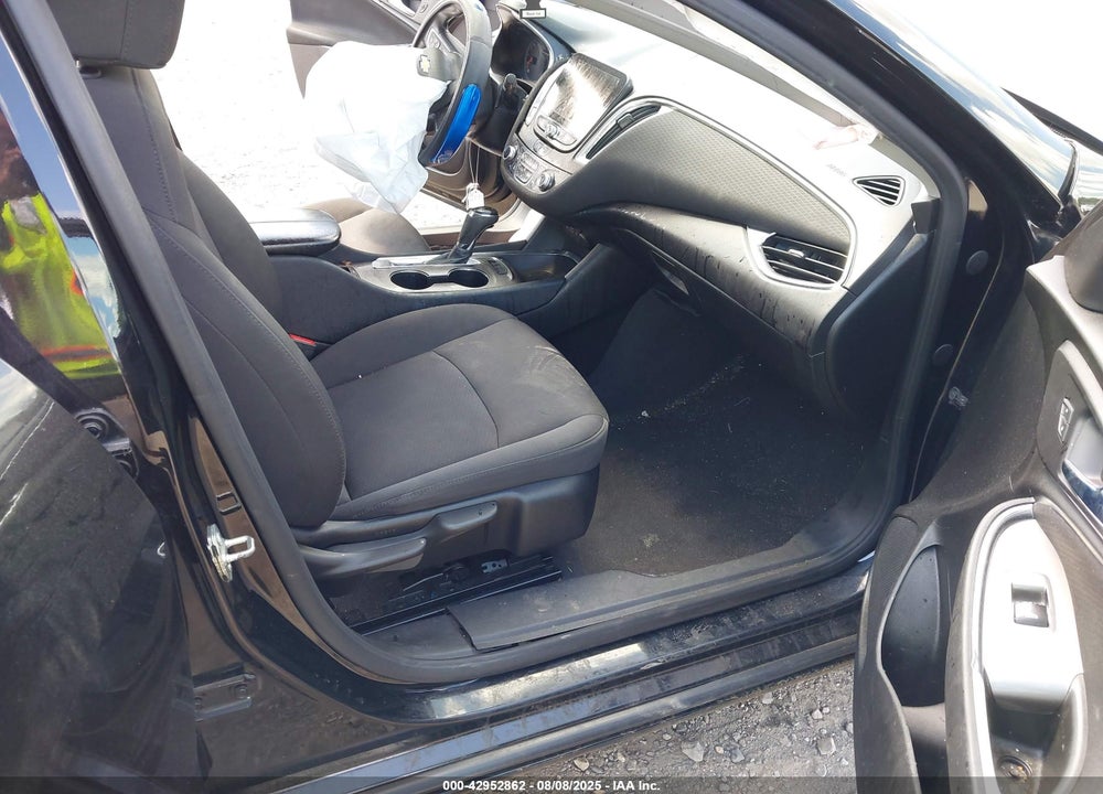 2020 CHEVROLET MALIBU VIN: 1G1ZD5ST6LF037824