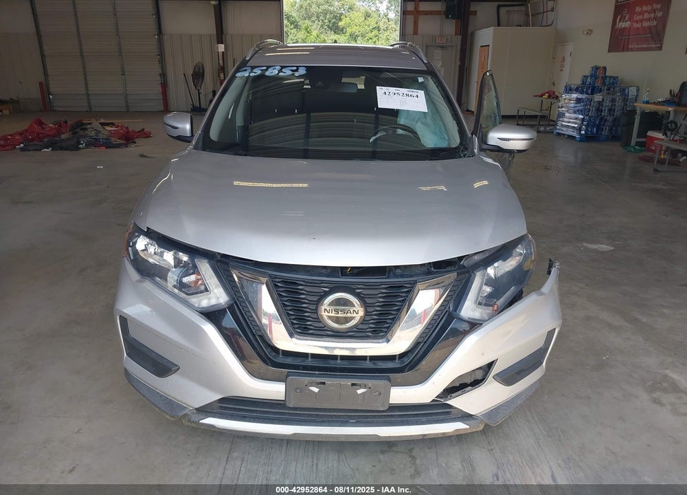 2019 NISSAN ROGUE SV VIN: KNMAT2MT9KP516718