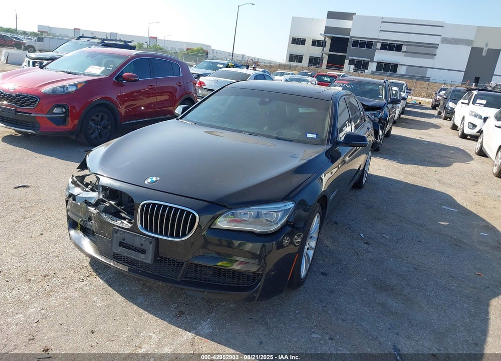 2015 BMW 7 SERIES VIN: WBAYE8C53FD781945